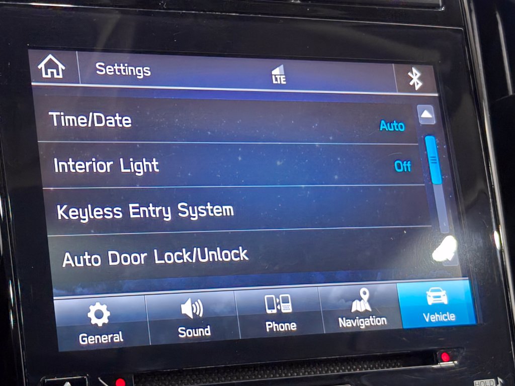 Used 2022 Subaru Ascent Limited w/ Technology Package AWD/4WD image 44