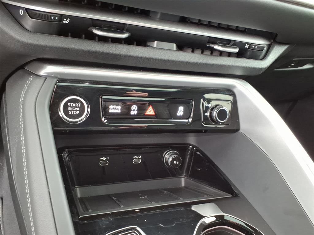 Certified 2025 Audi Q5 Premium w/ Premium Plus AWD/4WD image 18