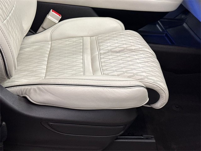 Used 2022 Lincoln Navigator L Black Label image 13