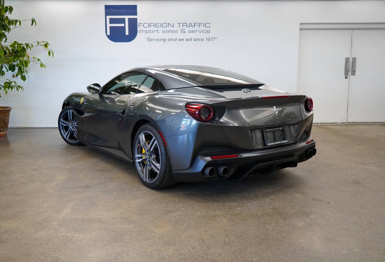 Used 2019 Ferrari Portofino RWD image 9