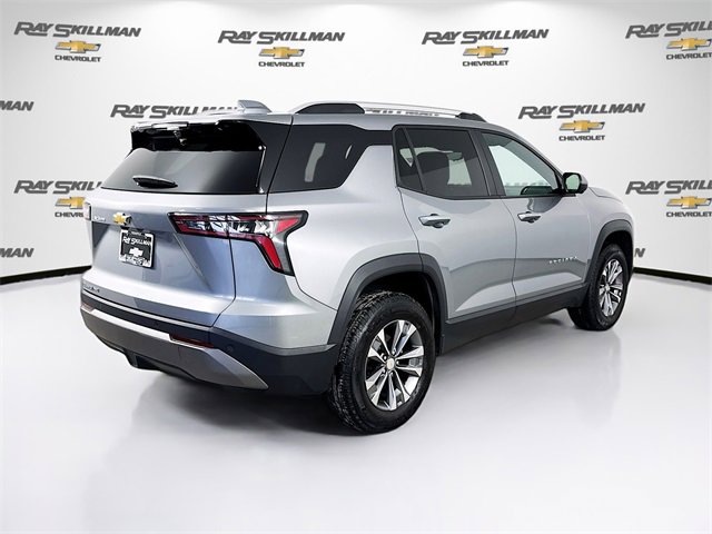 Used 2025 Chevrolet Equinox LT w/ Convenience Package II image 7