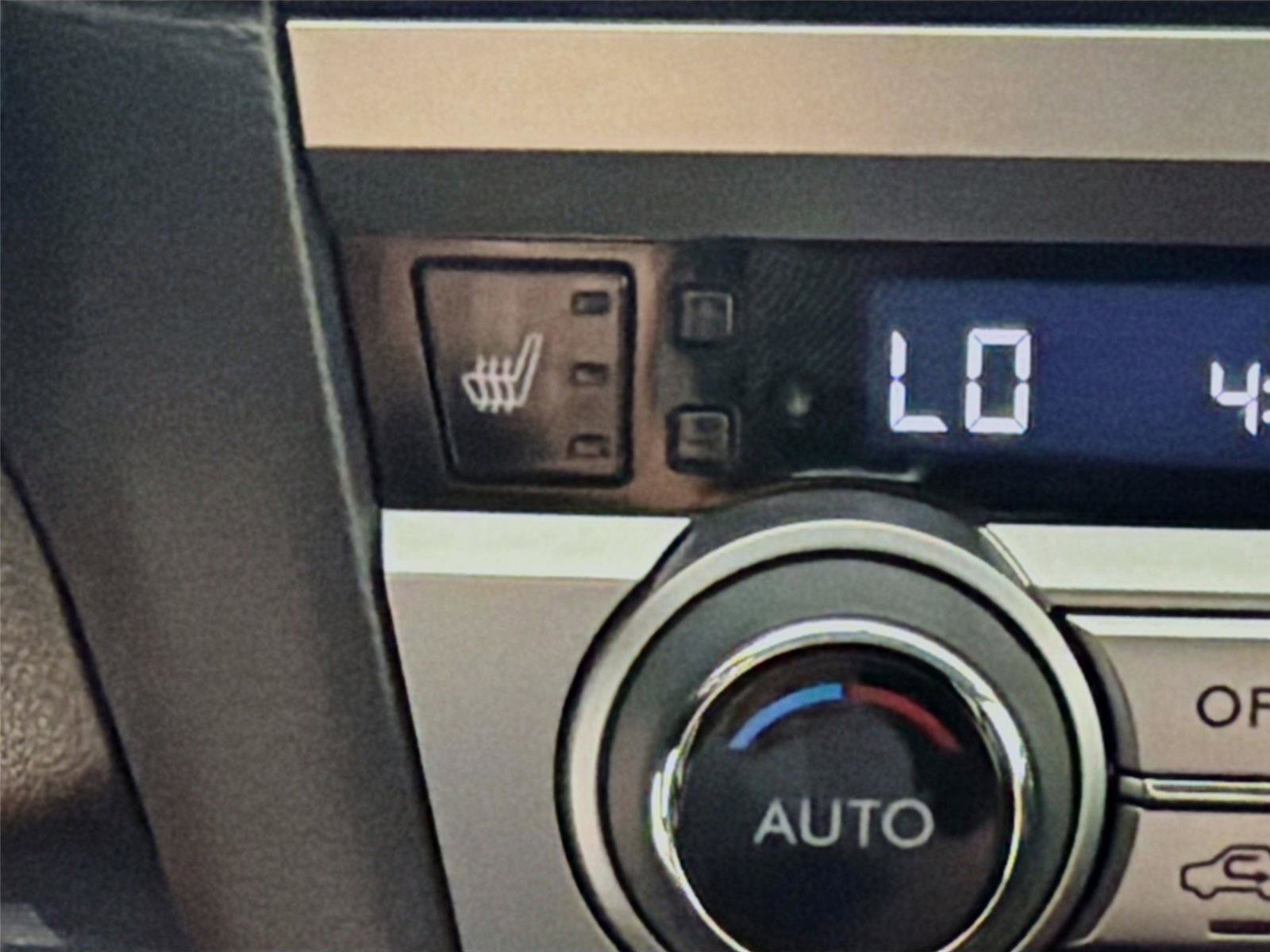 Used 2017 Subaru Outback 2.5i Premium image 20