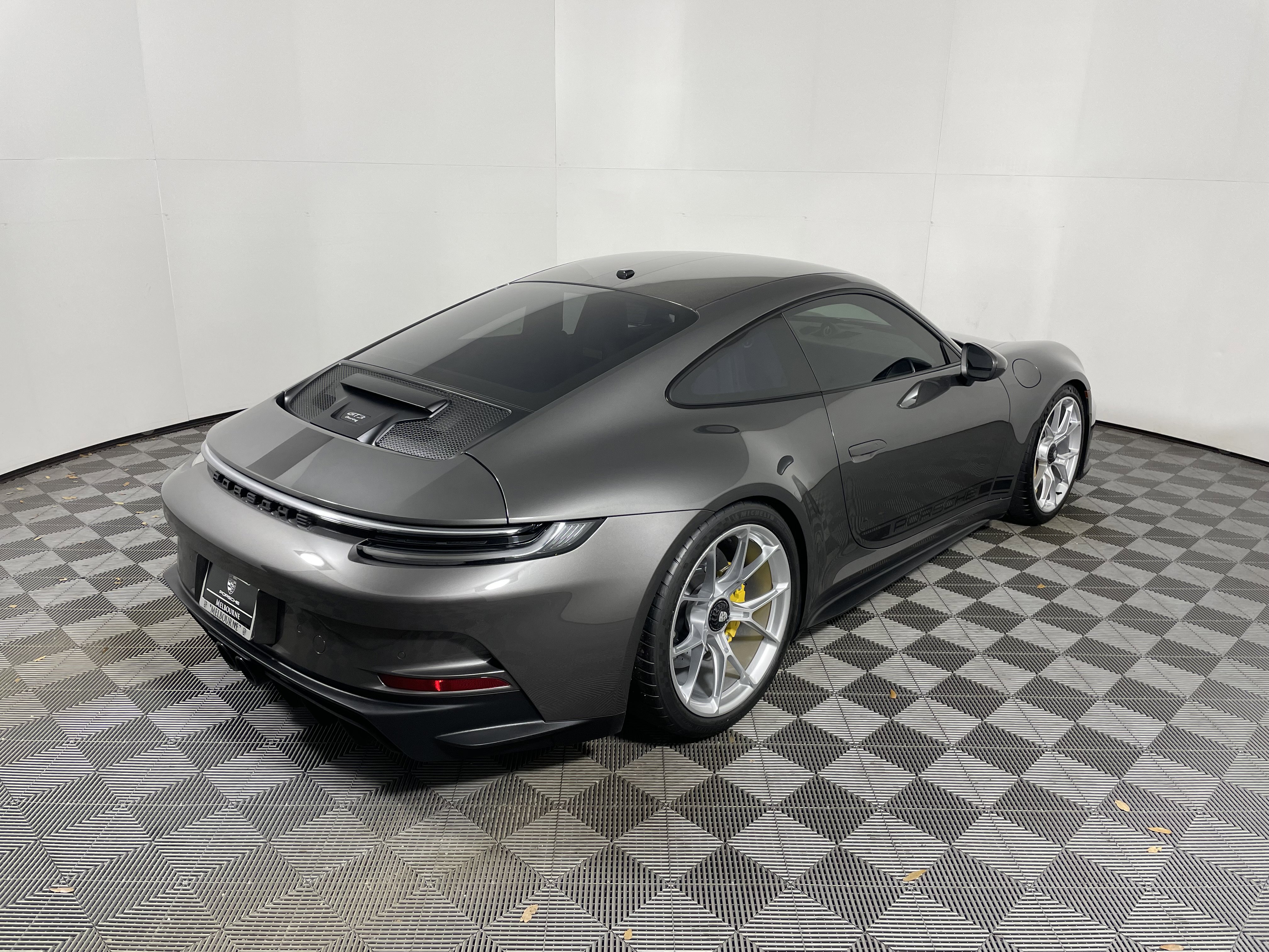 Certified 2022 Porsche 911 GT3 image 7