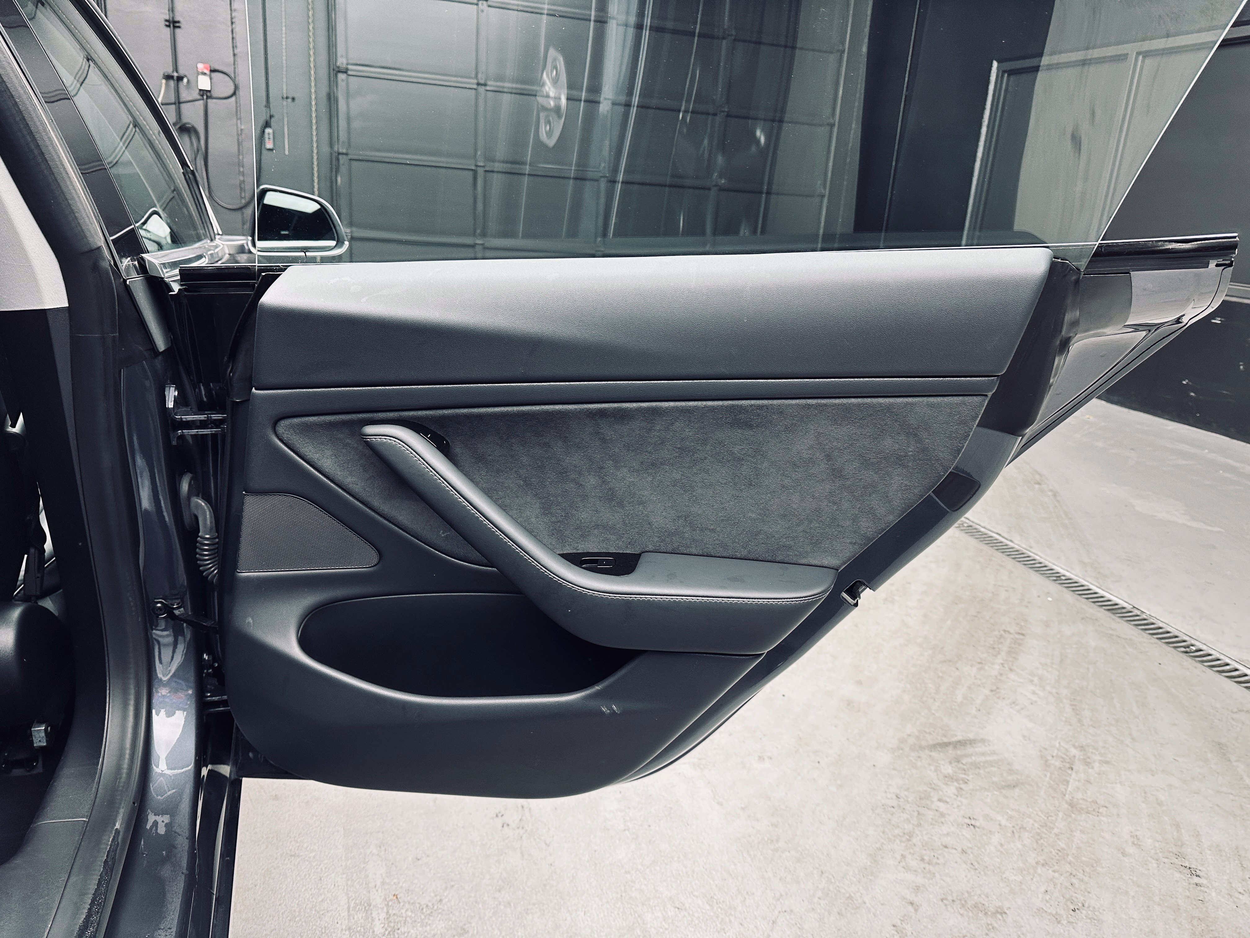 Used 2018 Tesla Model 3 Long Range AWD/4WD image 26