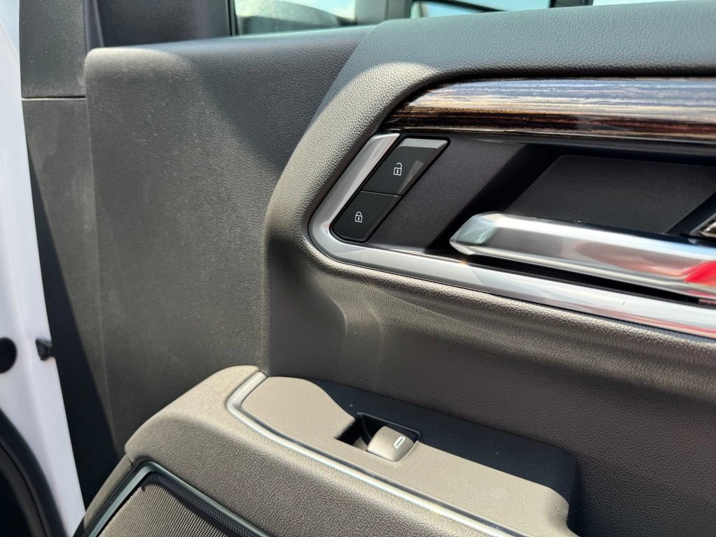 New 2026 GMC Sierra 2500 SLE w/ SLE Value Package; AWD/4WD image 26