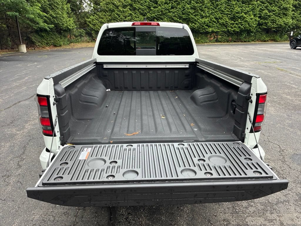 New 2026 Nissan Frontier SV w/ SV Convenience Package AWD/4WD image 13