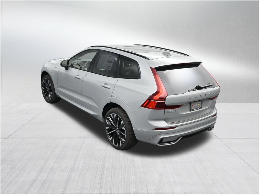 New 2026 Volvo XC60 T8 Ultra w/ Protection Package Premier AWD/4WD image 15