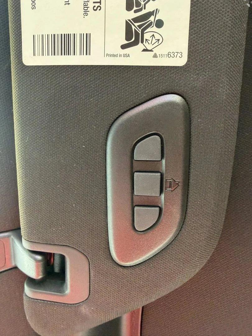 Used 2014 Chevrolet Corvette Stingray Coupe w/ 2LT Preferred Equipment Group RWD image 22