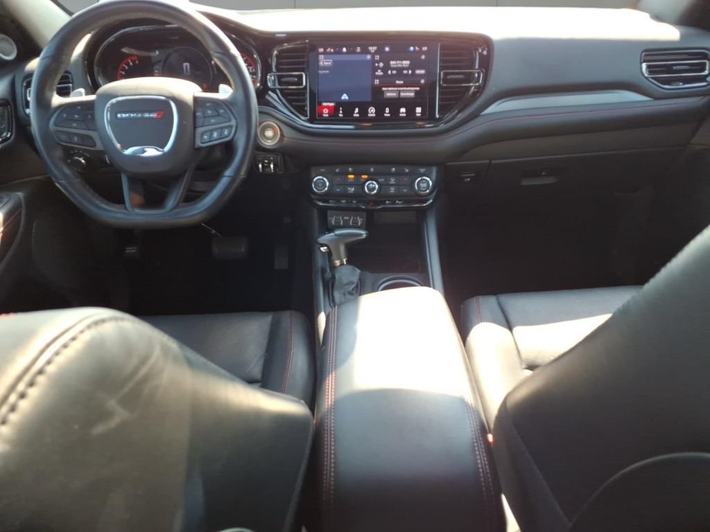 Used 2024 Dodge Durango GT RWD image 14