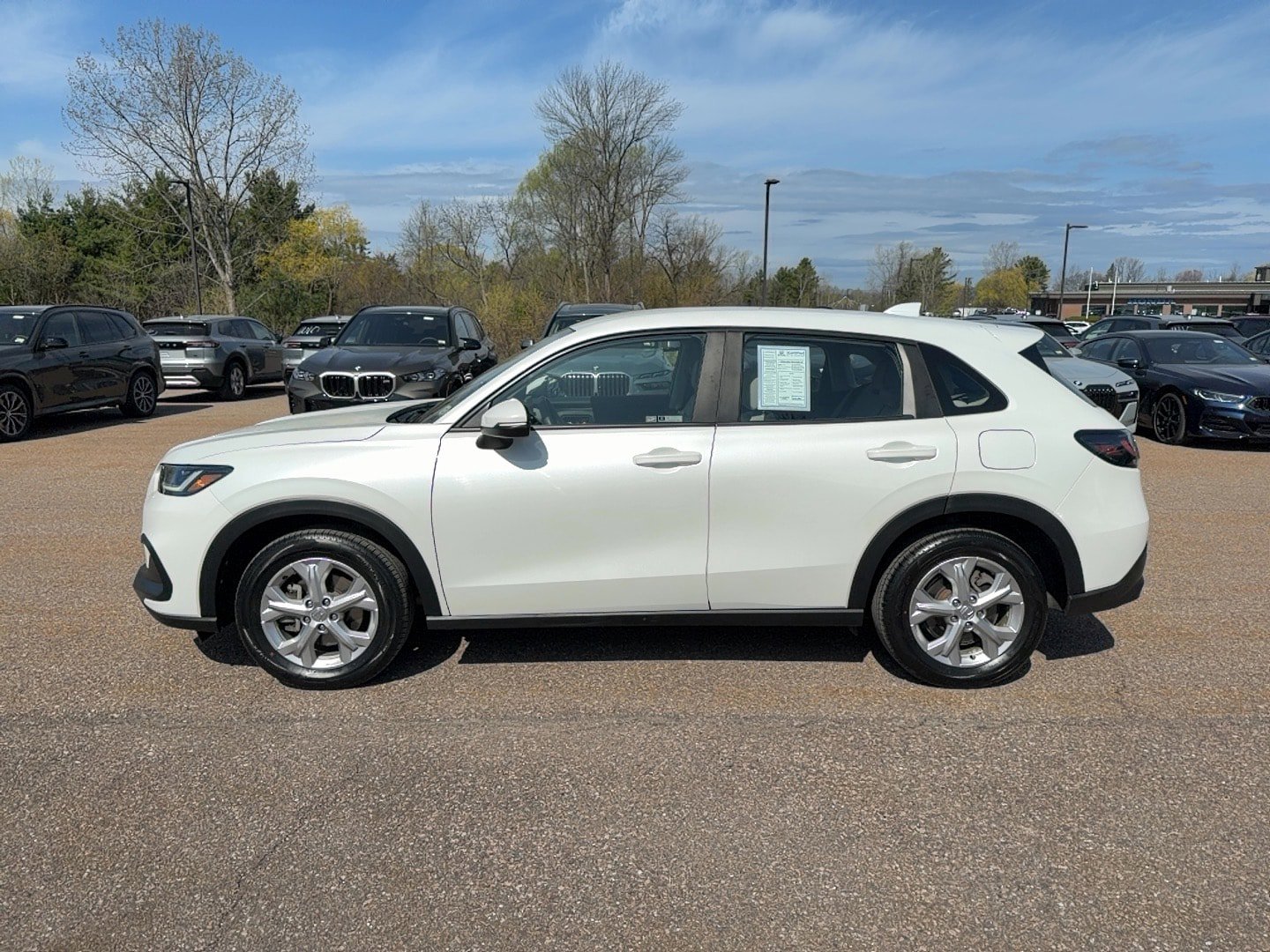 Certified 2023 Honda HR-V LX image 8