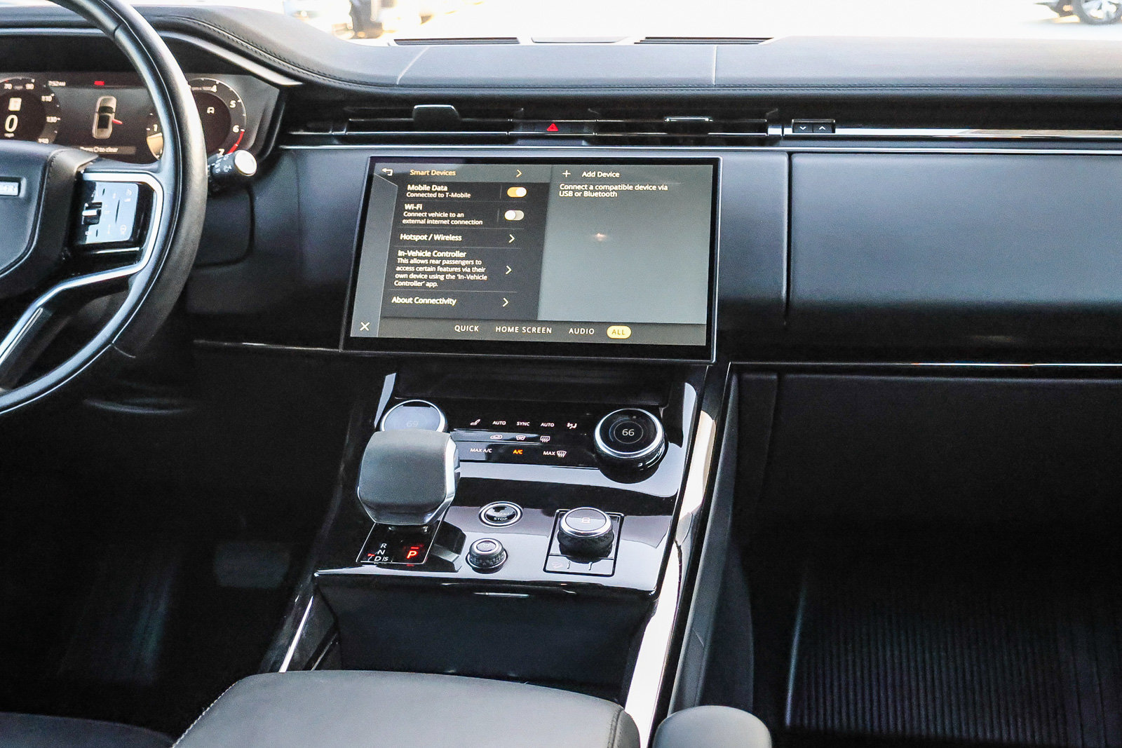 Certified 2023 Land Rover Range Rover Sport SE AWD/4WD image 16