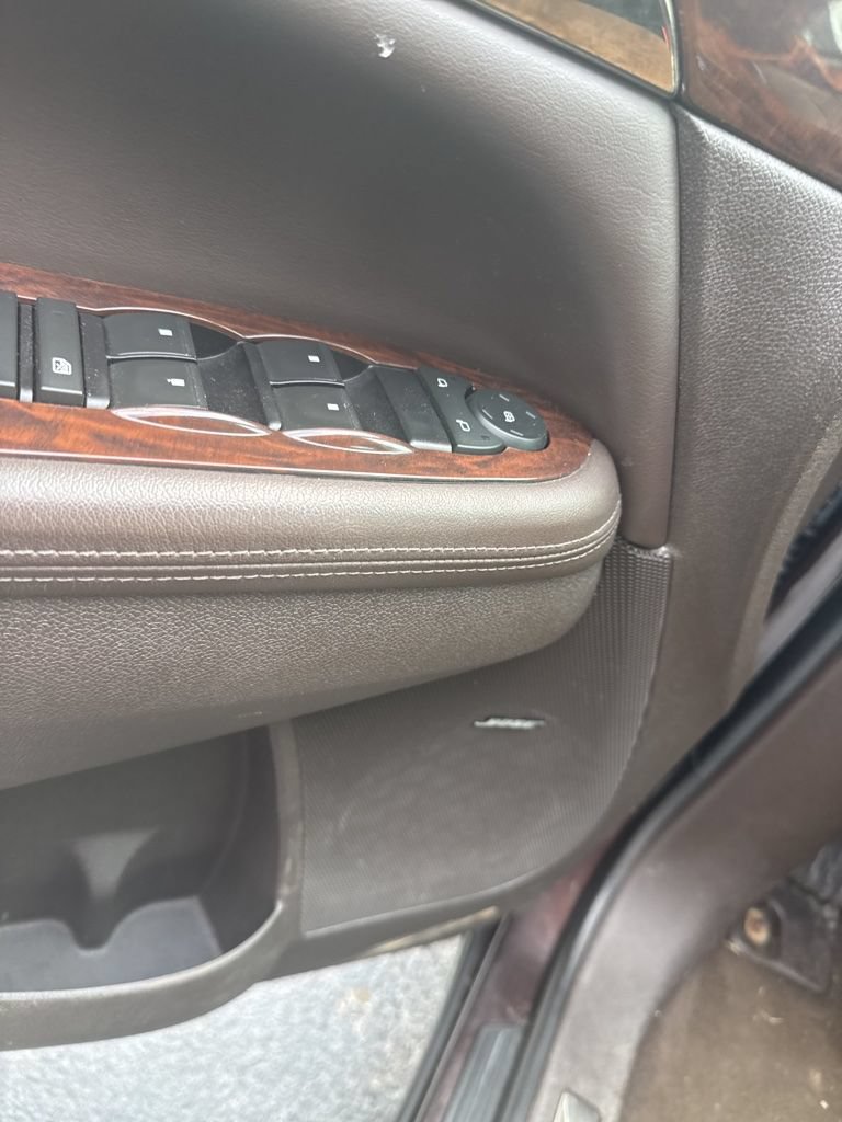 Used 2017 Buick Enclave Leather AWD/4WD image 11