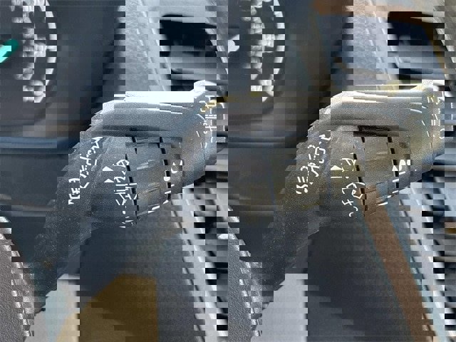 Certified 2022 Ford Transit Connect XLT image 32