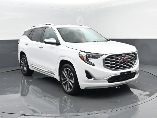 Used 2019 GMC Terrain Denali AWD/4WD image 3