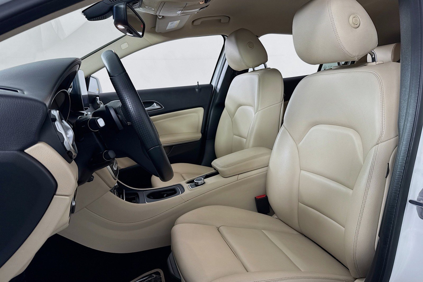 Certified 2019 Mercedes-Benz GLA 250 image 16