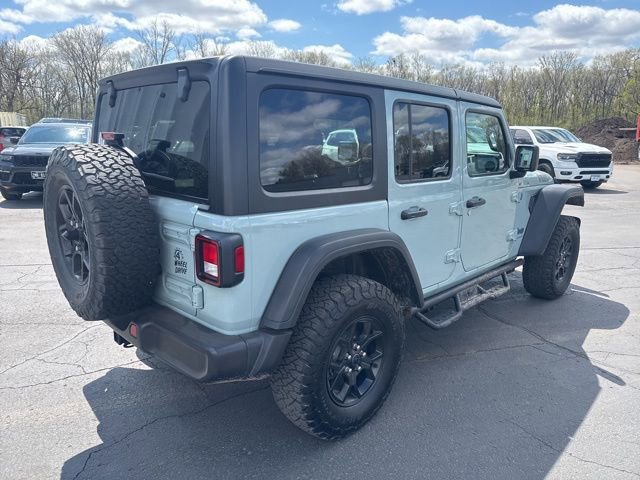 Used 2024 Jeep Wrangler Unlimited AWD/4WD image 10