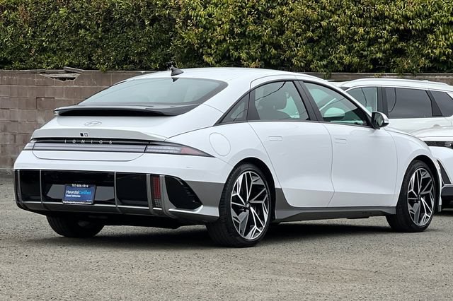 Certified 2024 Hyundai Ioniq 6 SEL RWD image 5