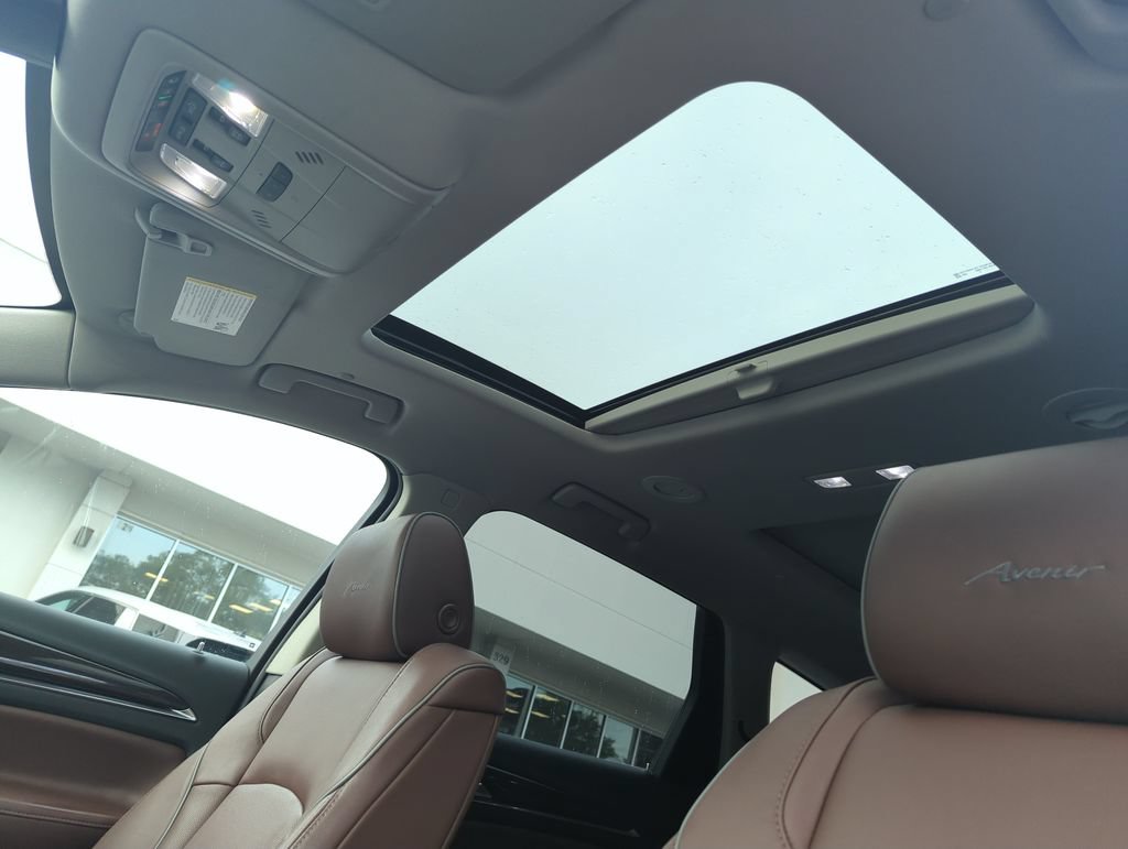 Used 2020 Buick Enclave Avenir w/ LPO, Floor Liner Package FWD image 29