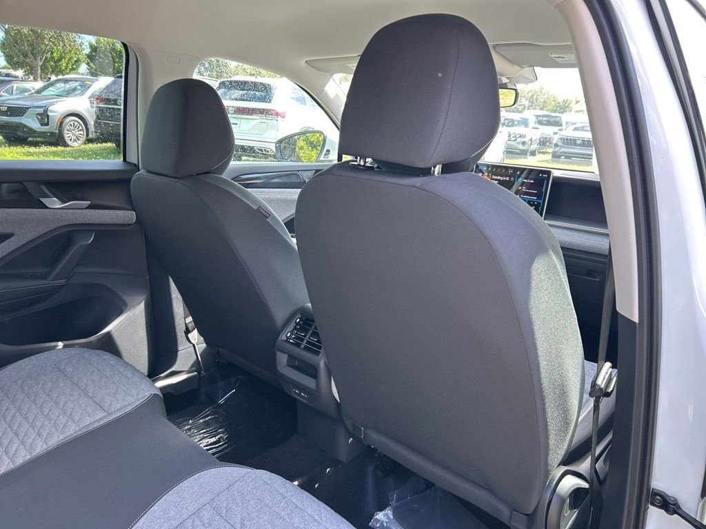 New 2026 Volkswagen Tiguan S image 38