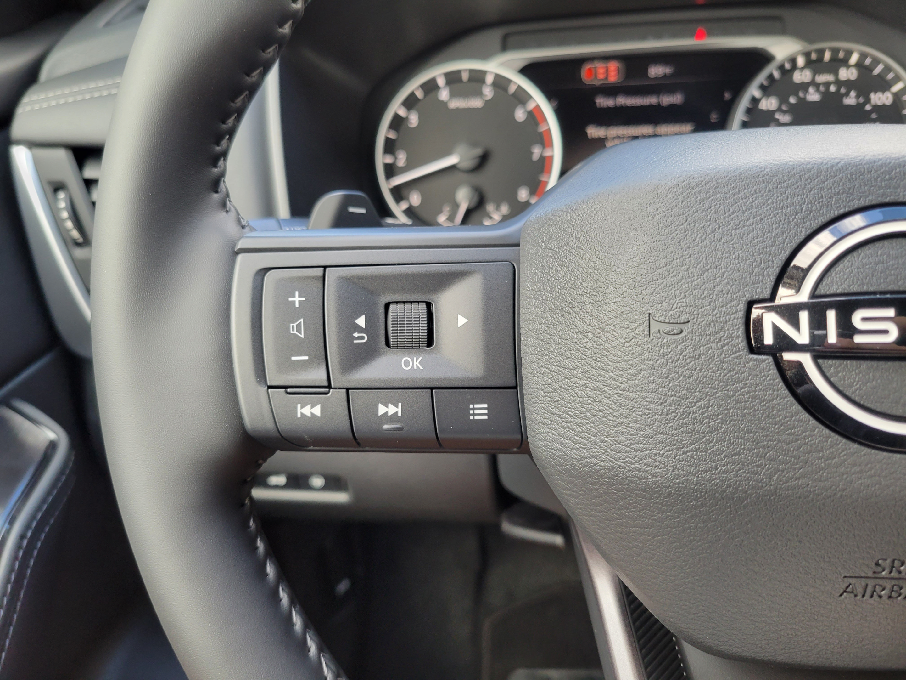 New 2026 Nissan Rogue Dark Armor FWD image 21