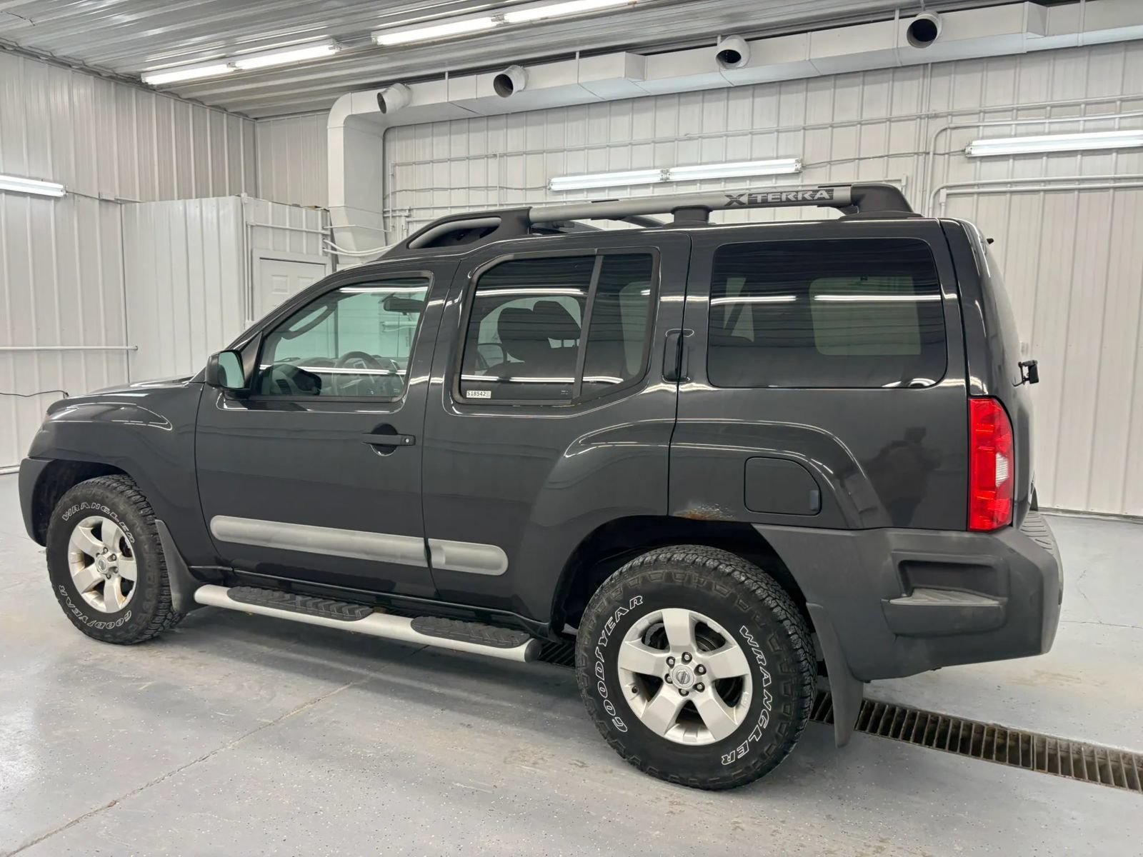 Used 2011 Nissan Xterra S w/ 4X4 Value Package image 4