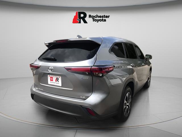 Used 2026 Toyota Highlander XLE image 4