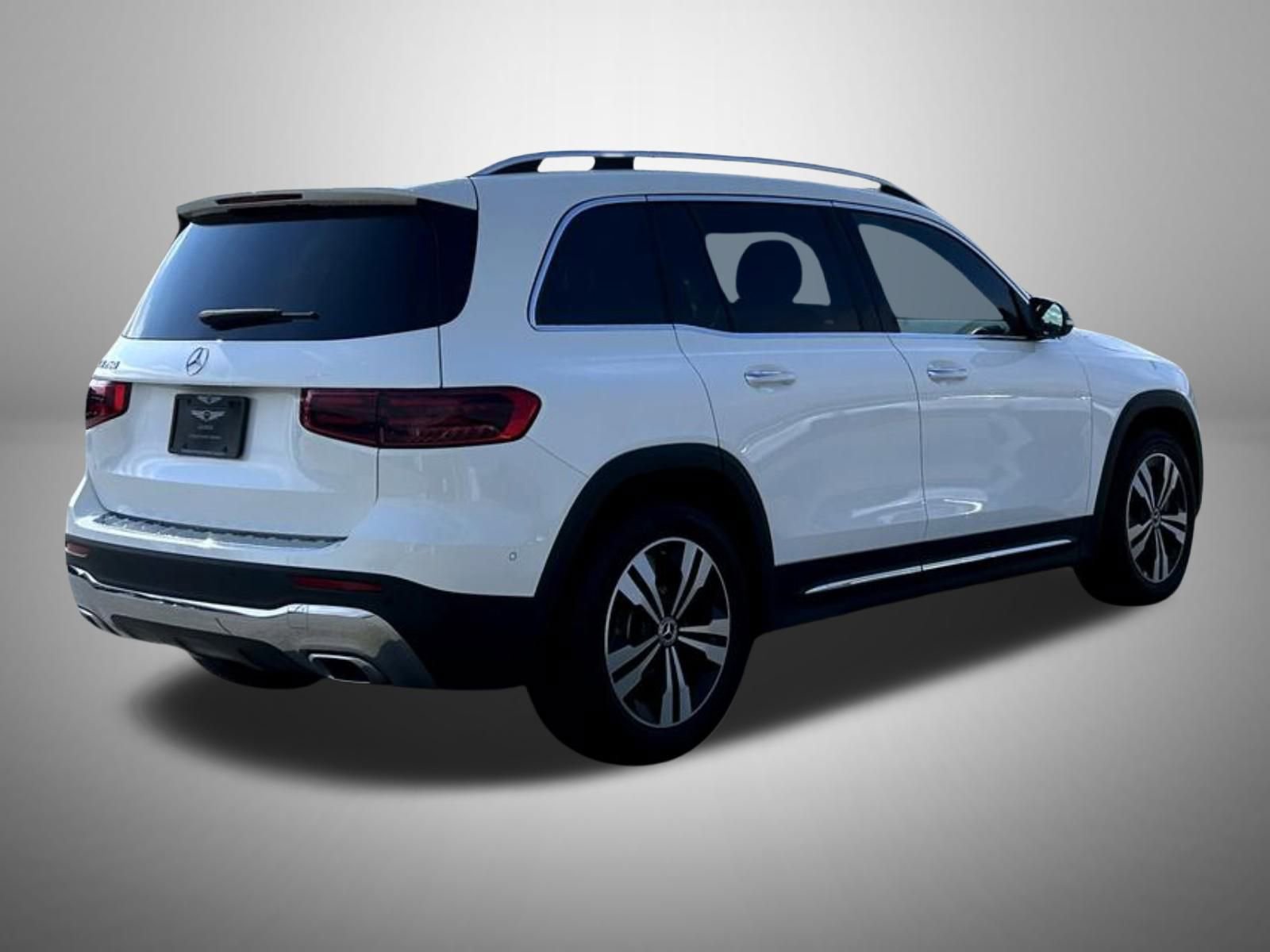 Used 2024 Mercedes-Benz GLB 250 image 5