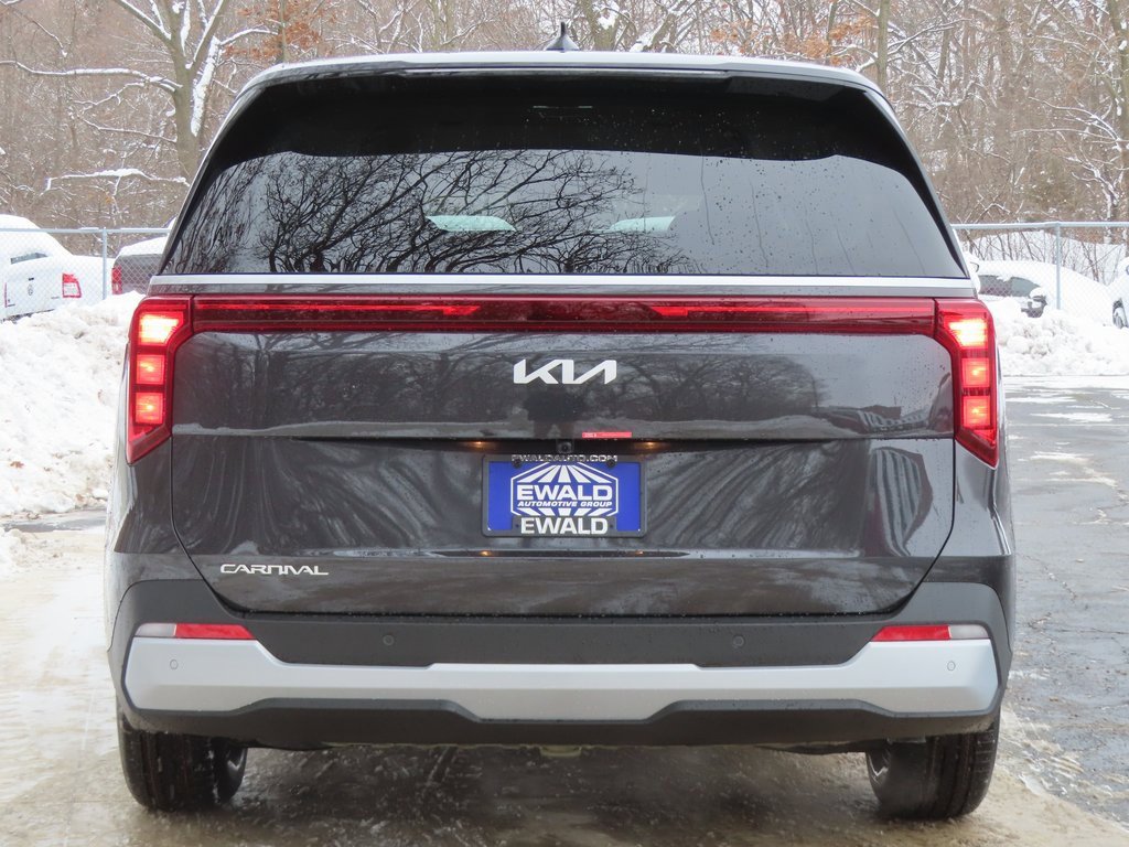 New 2026 Kia Carnival image 18