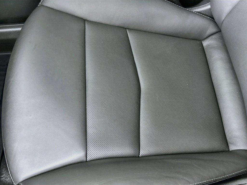 New 2026 Cadillac XT5 Premium Luxury w/ LPO, Floor Liner Package AWD/4WD image 25