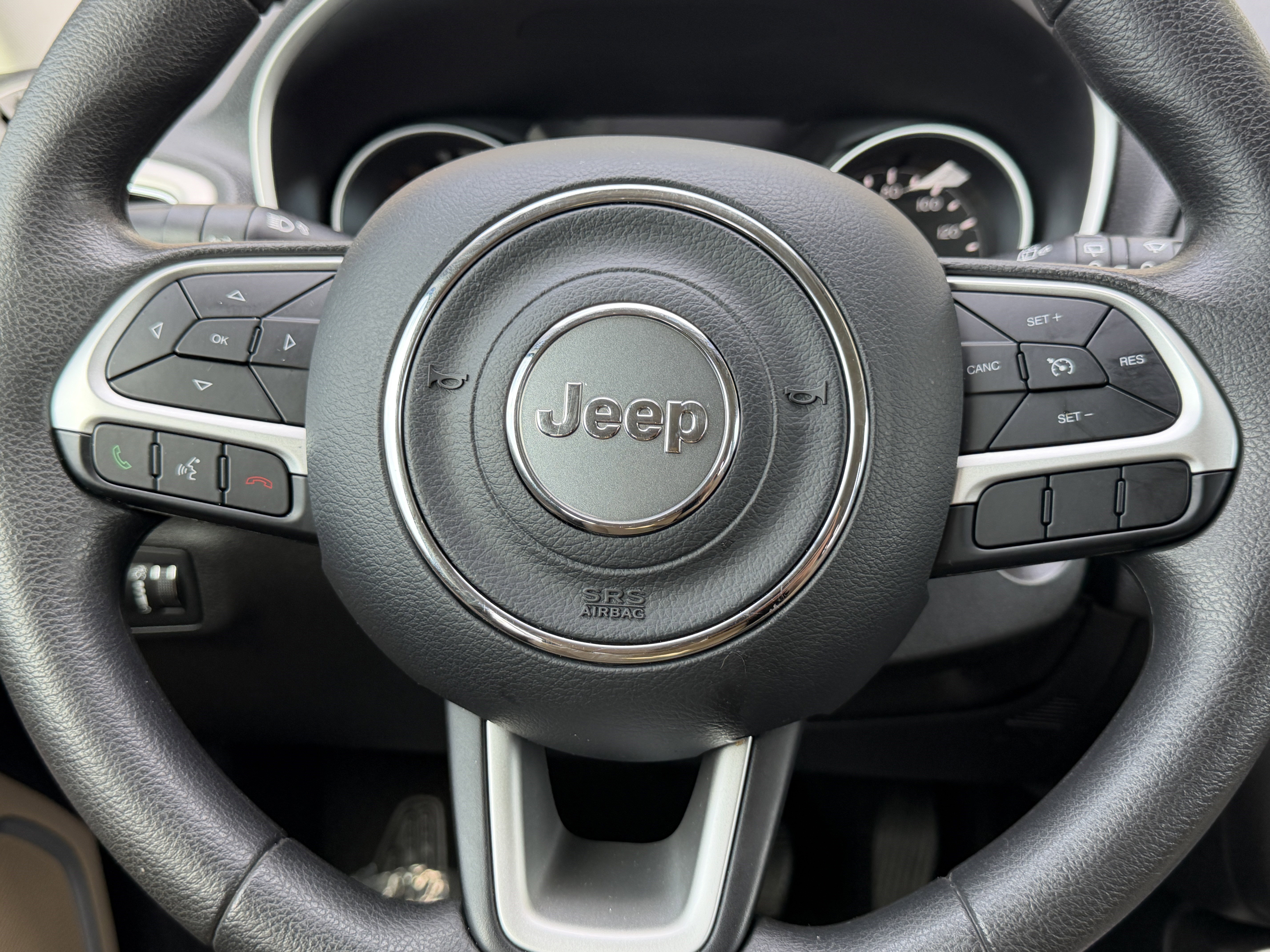 Used 2020 Jeep Compass Sport w/ Tech Group image 34