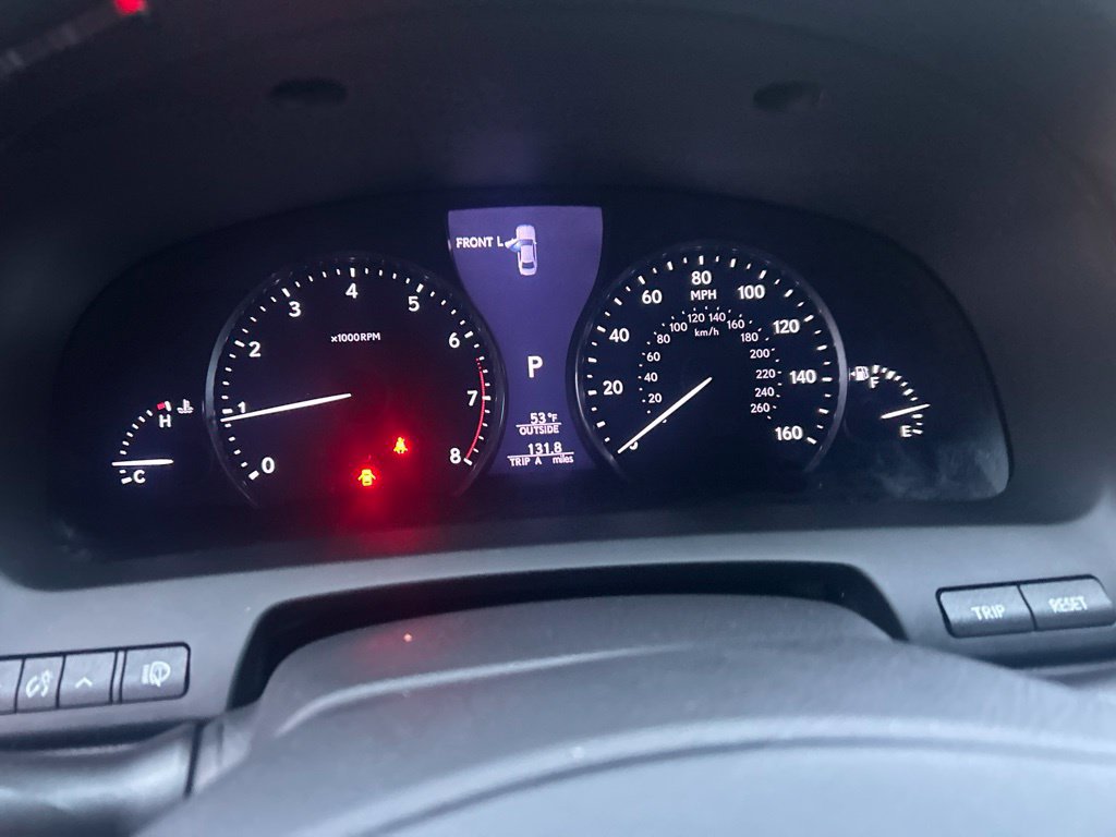 Used 2013 Lexus LS 460 AWD w/ Comfort Pkg image 28