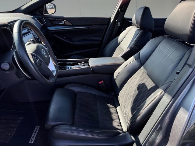 Used 2022 Nissan Maxima SR w/ Sport Mat Group FWD image 10