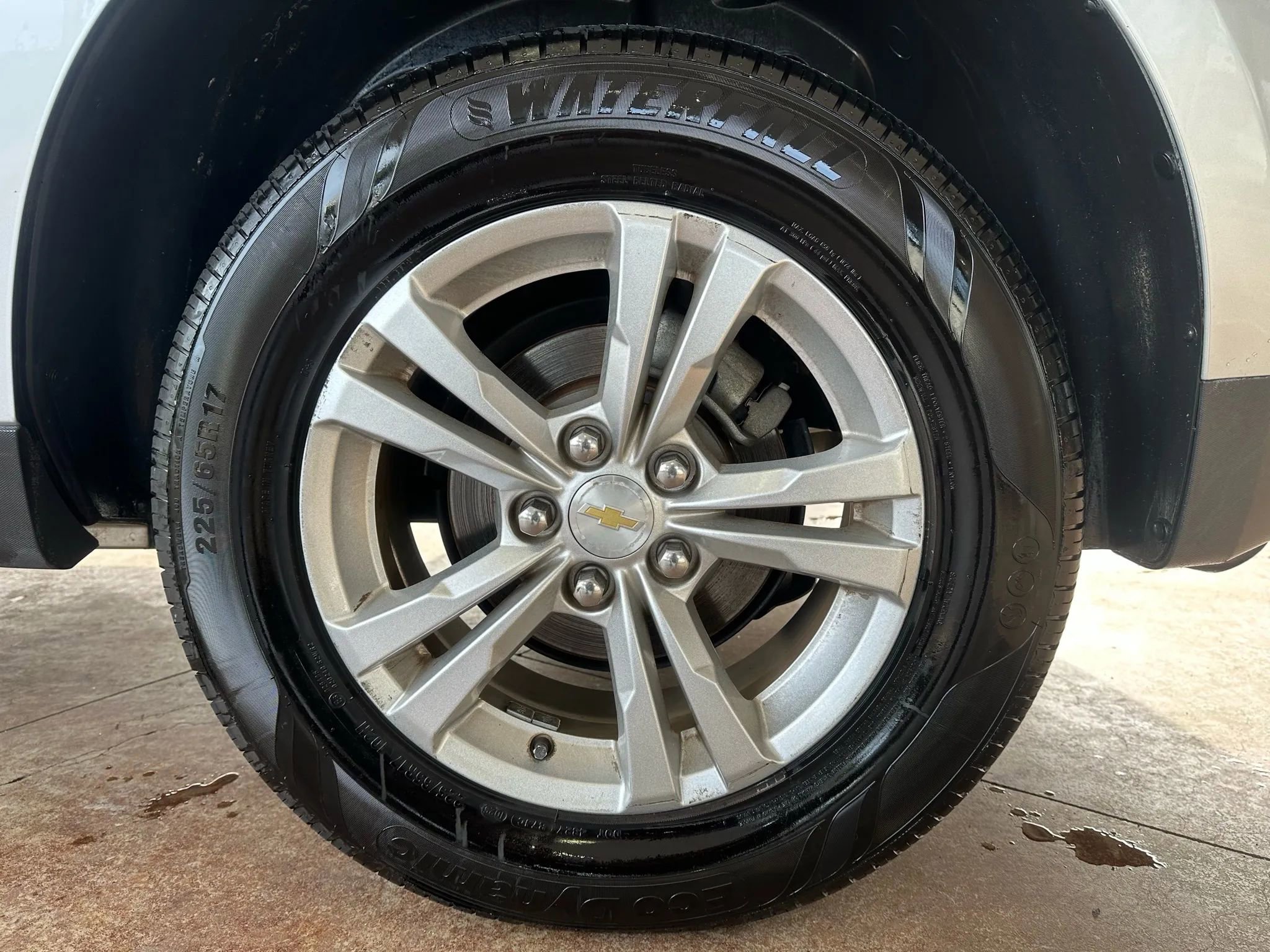 Used 2016 Chevrolet Equinox LS image 26