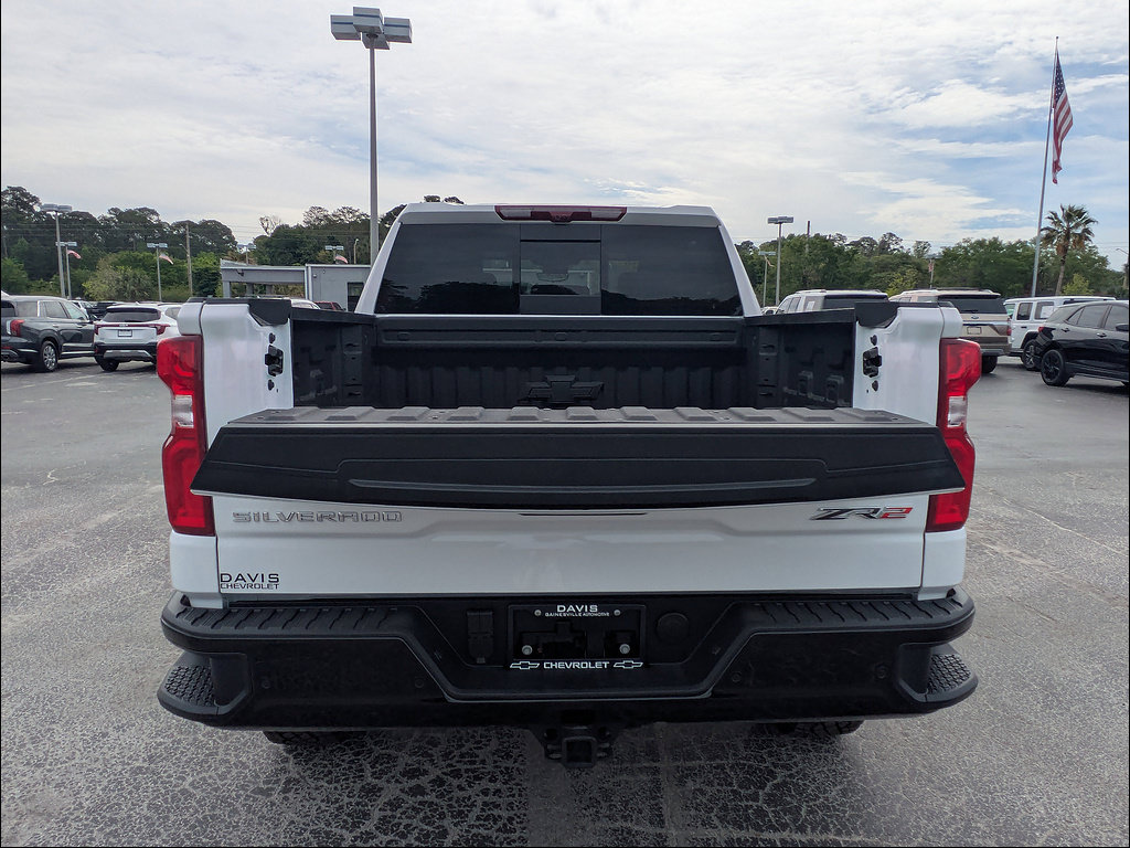 Used 2026 Chevrolet Silverado 1500 ZR2 AWD/4WD image 13