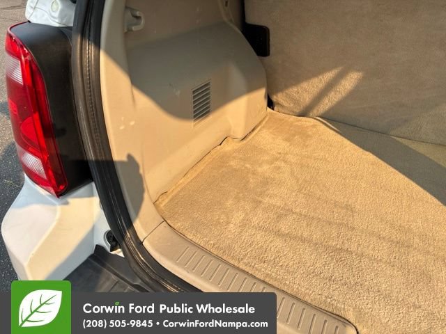 Used 2011 Ford Escape 4WD Hybrid image 29