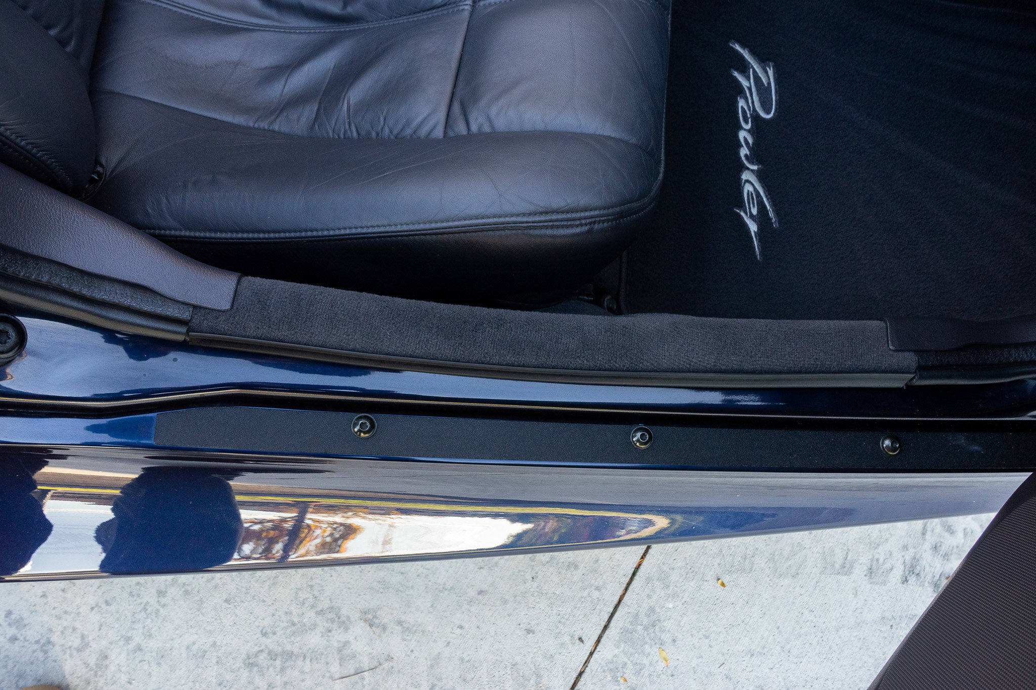 Used 2001 Chrysler Prowler image 30