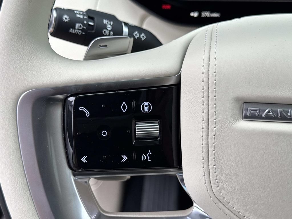 New 2026 Land Rover Range Rover SE AWD/4WD image 30