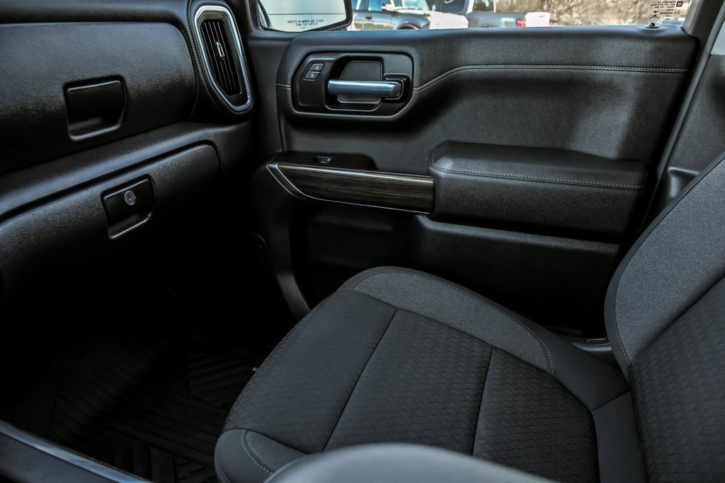 Used 2022 Chevrolet Silverado 1500 LT Trail Boss w/ Bed Protection Package image 25