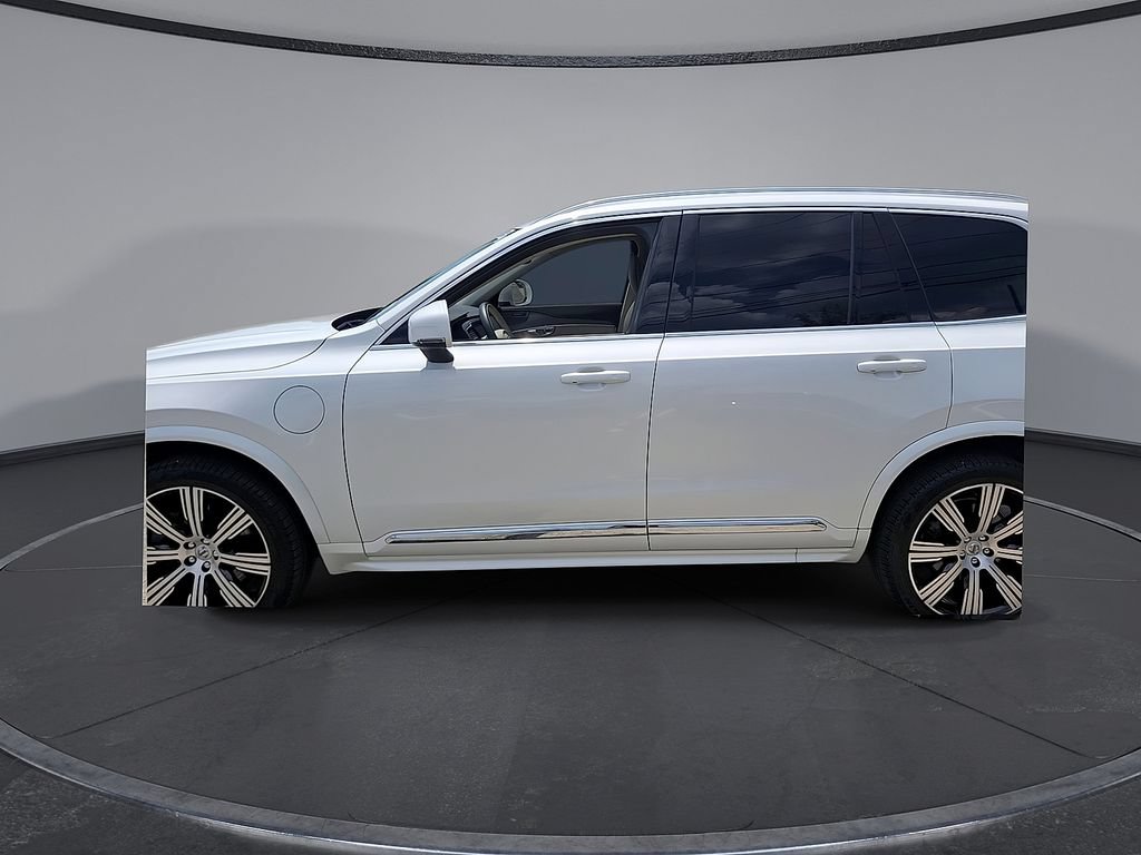 Certified 2025 Volvo XC90 T8 Ultra w/ Protection Package Premier AWD/4WD image 2