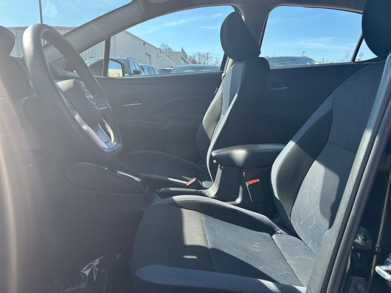 Used 2025 Nissan Versa SV FWD image 22
