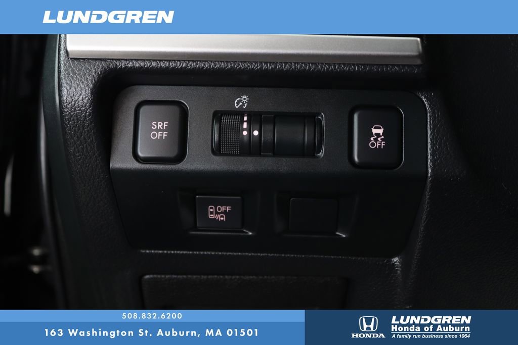Used 2016 Subaru Crosstrek 2.0i Limited AWD/4WD image 29