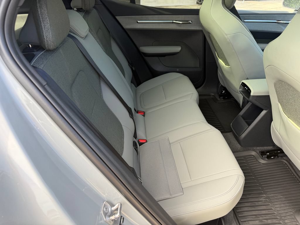 New 2026 Volvo EX30 Cross Country Ultra w/ Protection Package Premier AWD/4WD image 11