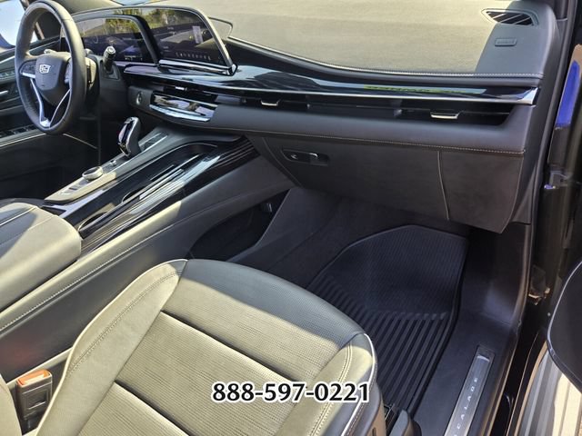 Used 2024 Cadillac Escalade Sport w/ LPO, ONYX Package AWD/4WD image 19