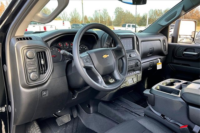 New 2026 Chevrolet Silverado 2500 Custom w/ Custom Convenience Package image 6