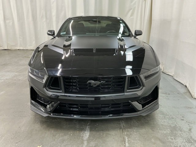 Used 2024 Ford Mustang Dark Horse image 9