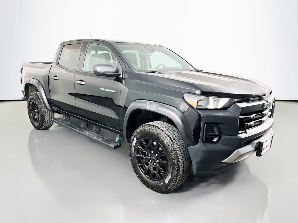 Used 2023 Chevrolet Colorado Trail Boss w/ Advanced Trailering Package image 4