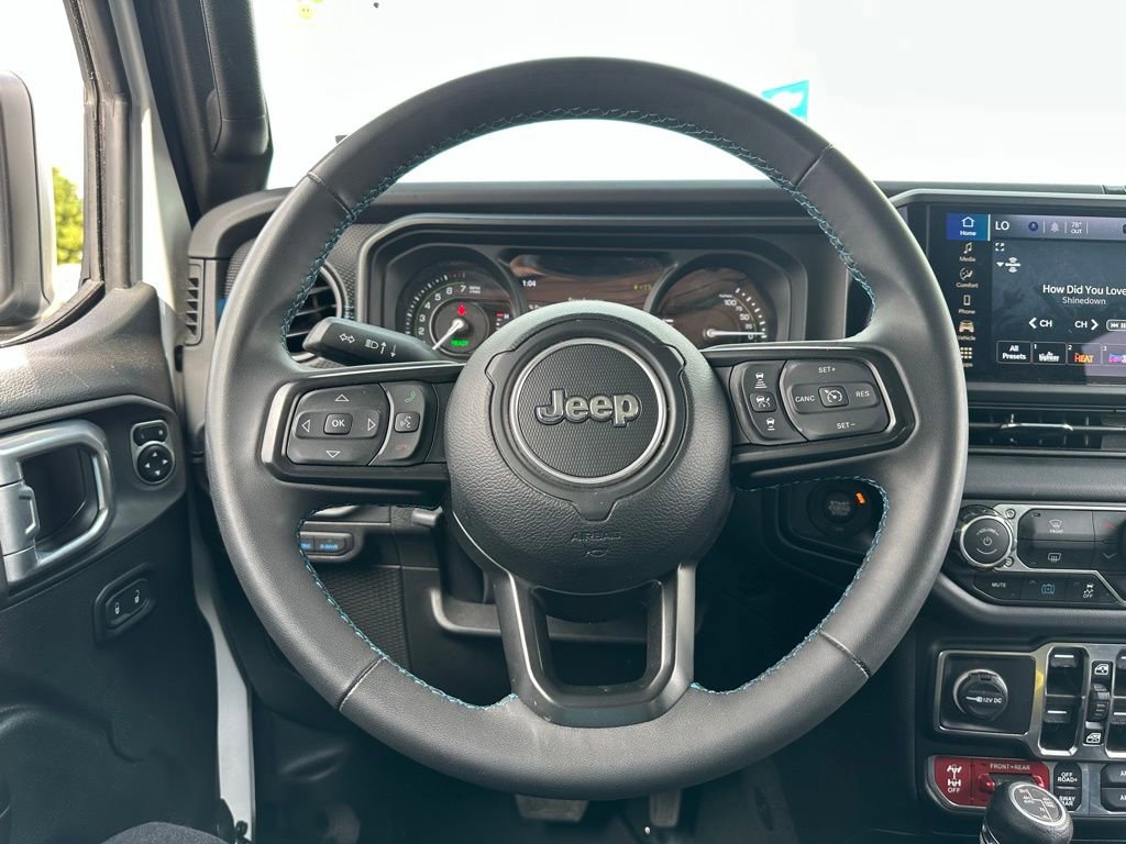 Used 2024 Jeep Wrangler Unlimited Rubicon 4xe image 30