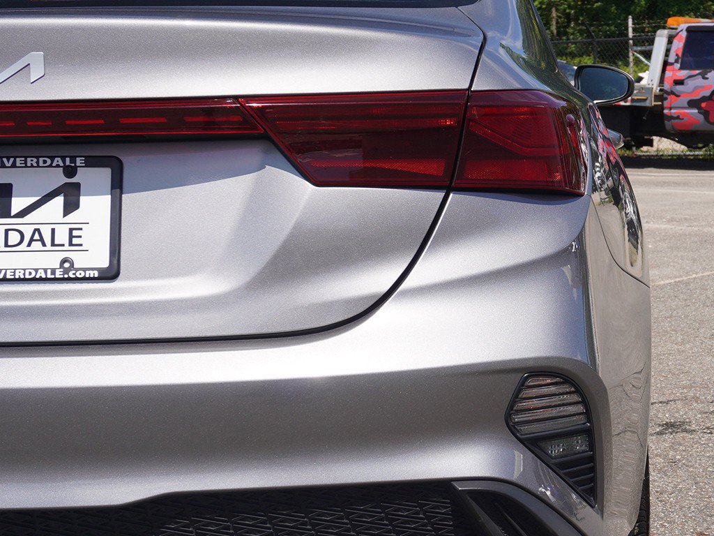 Used 2023 Kia Forte LXS FWD image 10