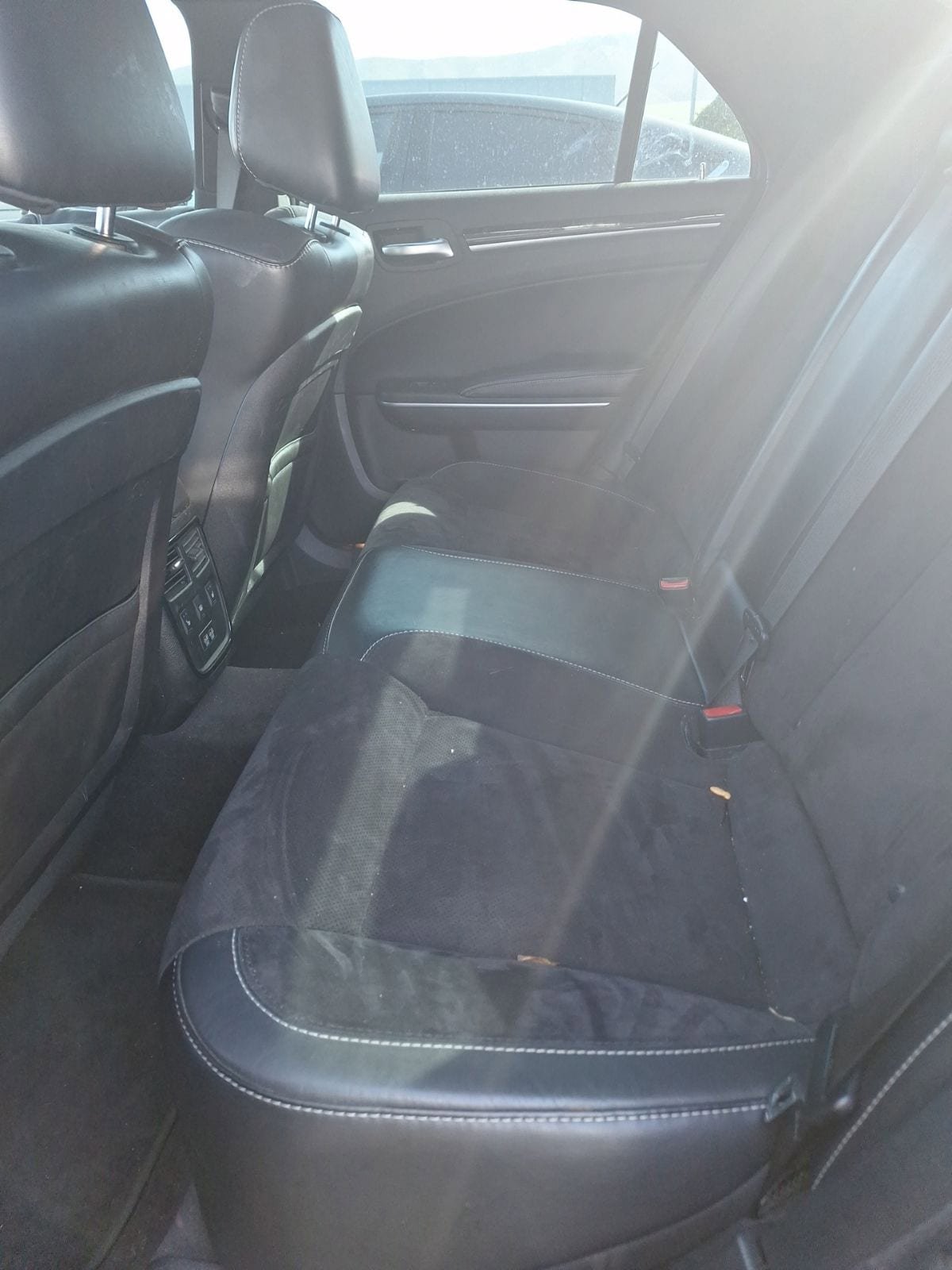 Used 2018 Chrysler 300 S w/ Safetytec Plus Group RWD image 16