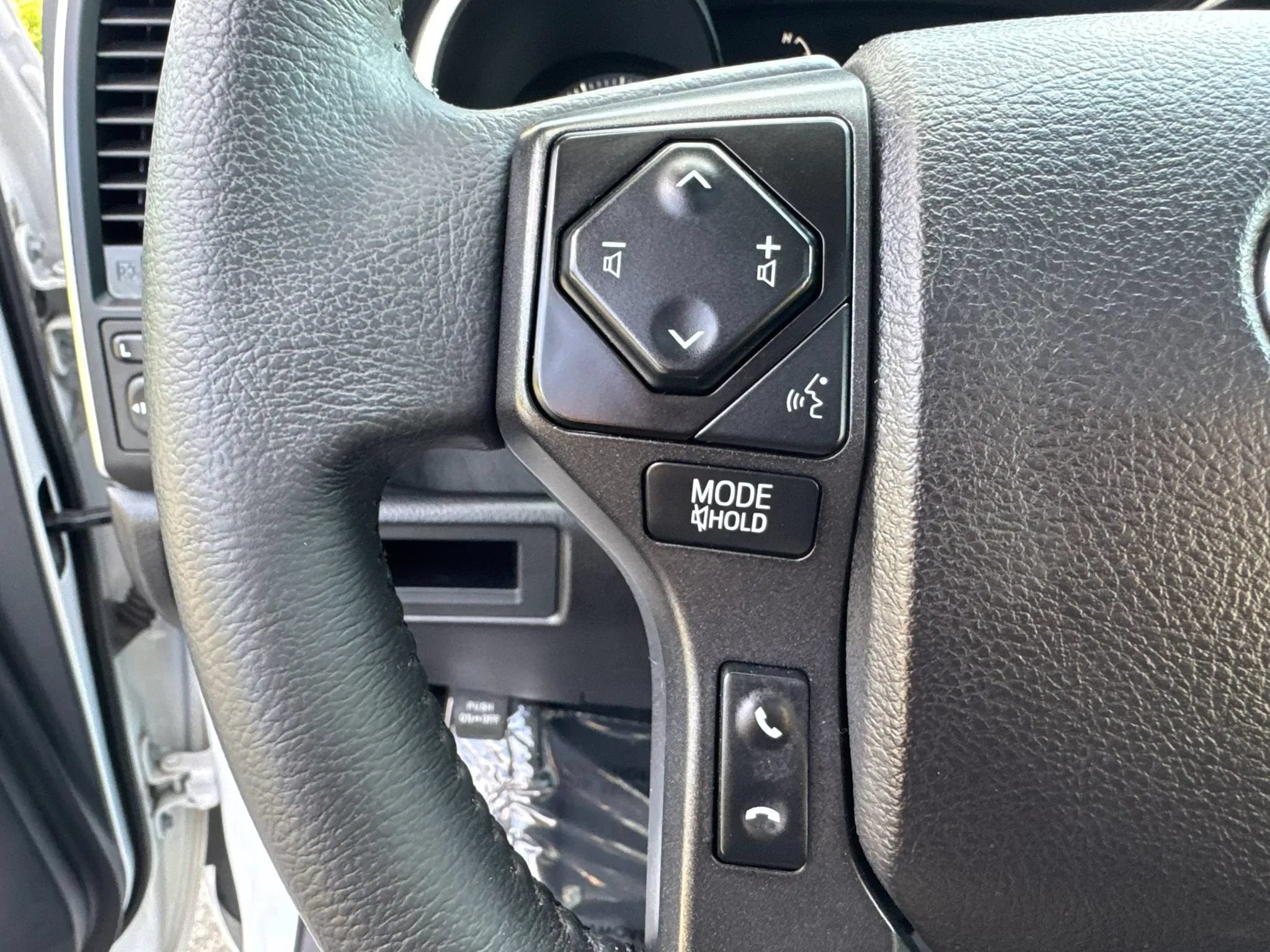 Used 2021 Toyota Sequoia TRD Pro AWD/4WD image 19